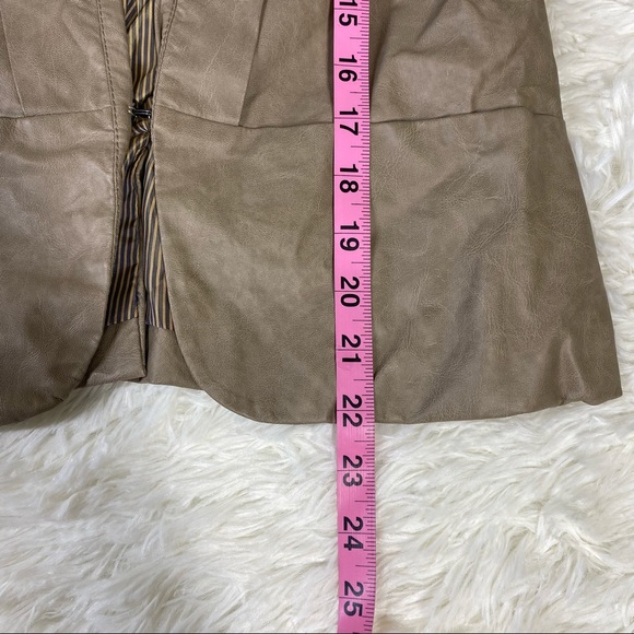 C. Luce Tan Faux Leather Blazer Jacket - Picture 15 of 16